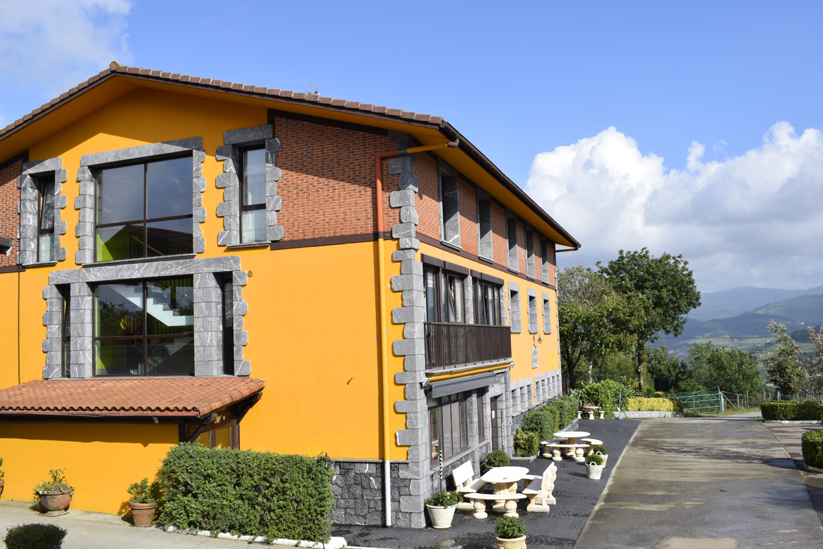 fatxada landaetxea ibarrola txiki gipuzkoan