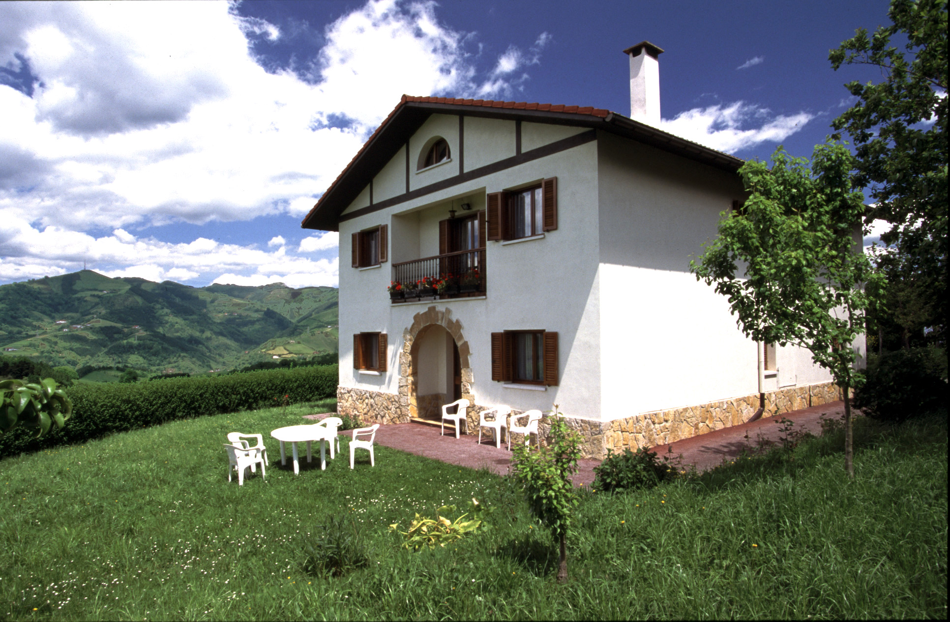 fatxada nekazalturimoa Lizargarate Gipuzkoan