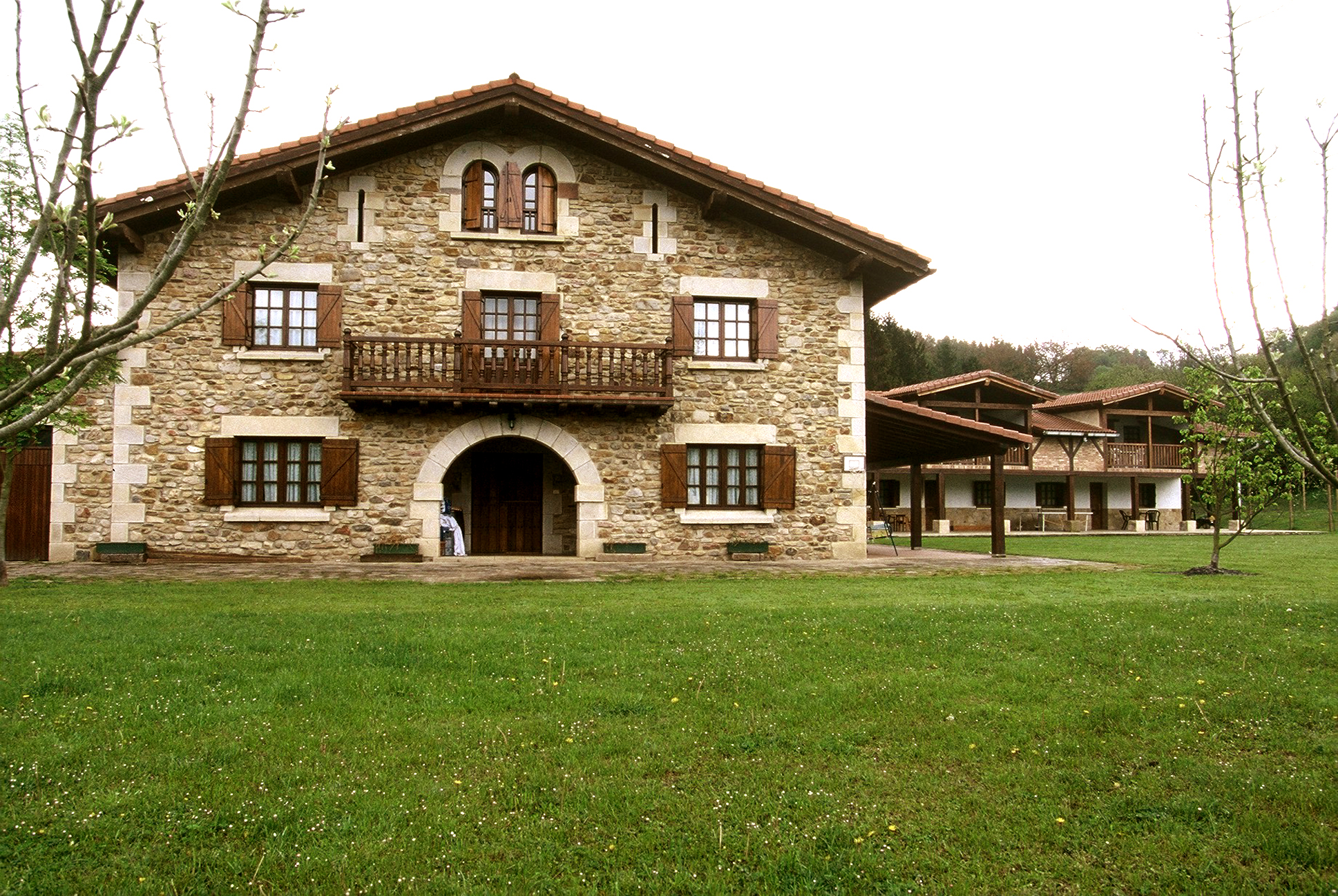 fatxada nekazalturismoa kerizara Bizkaian