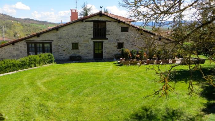 Casa Rural Sagasti Zahar en Álava