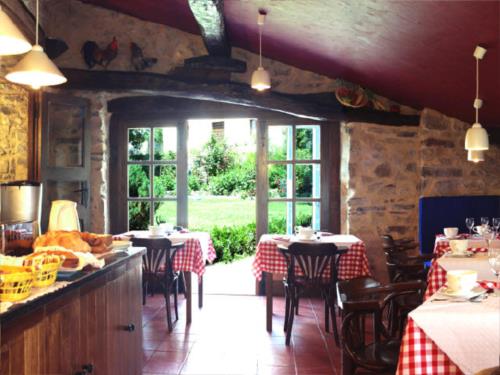 comedor casa rural sagsti zahar en Alava