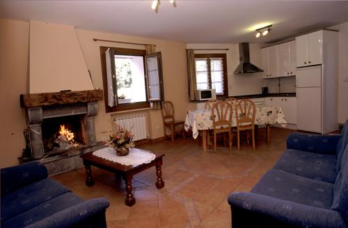 sala casa rural eleizondo en gipuzkoa