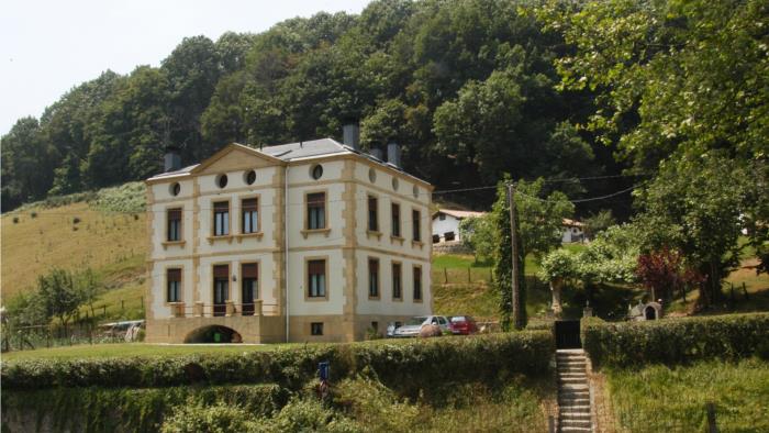 fatxada nekazalturismoa Palacio San Narciso Gipuzkoan