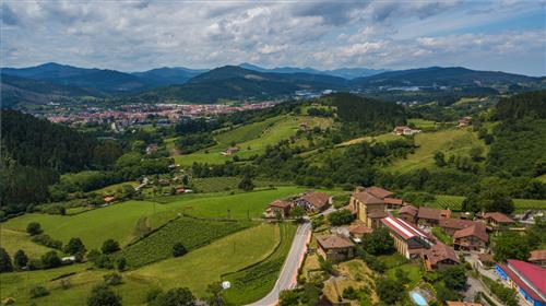 Entorno 1 agroturismo Etxano en Bizkaia