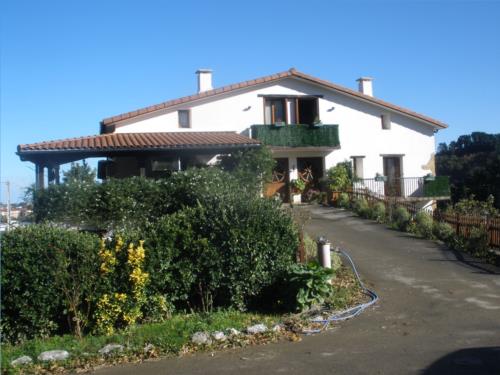 fachada 1 agroturismo Itulazabal en Gipuzkoa