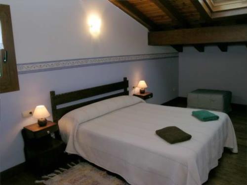 habitación doble agroturismo lokate en gipuzkoa