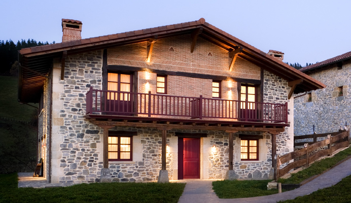 fatxada landa etxea Etxegorri Bizkaian