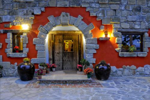 Fachada 2 casa rural Kaxkarre en Gipuzkoa 