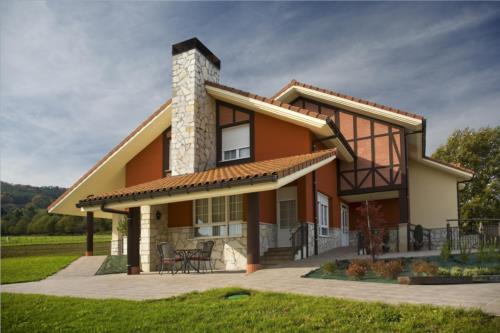 fachada 1 agroturismo Madarian en Bizkaia