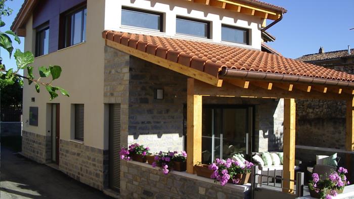 fatxada landa etxea orlegu Araban