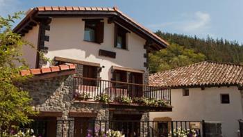 fatxada nekazalturismoa Segotegi-etxea Gipuzkoan