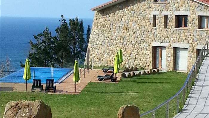 fatxada nekazalturismoa Itxaspe Gipuzkoan