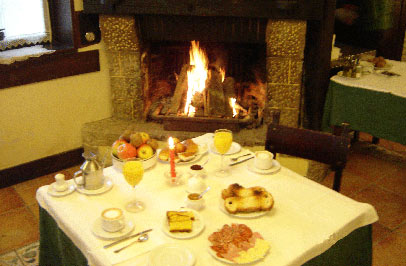 Comedor casa rural Jeuskoa en Gipuzkoa