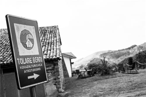 señal tolare berri agroturismo tolare berri en Gipuzkoa
