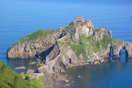 San Juan de Gaztelugatxe, isla unida a tierra firme