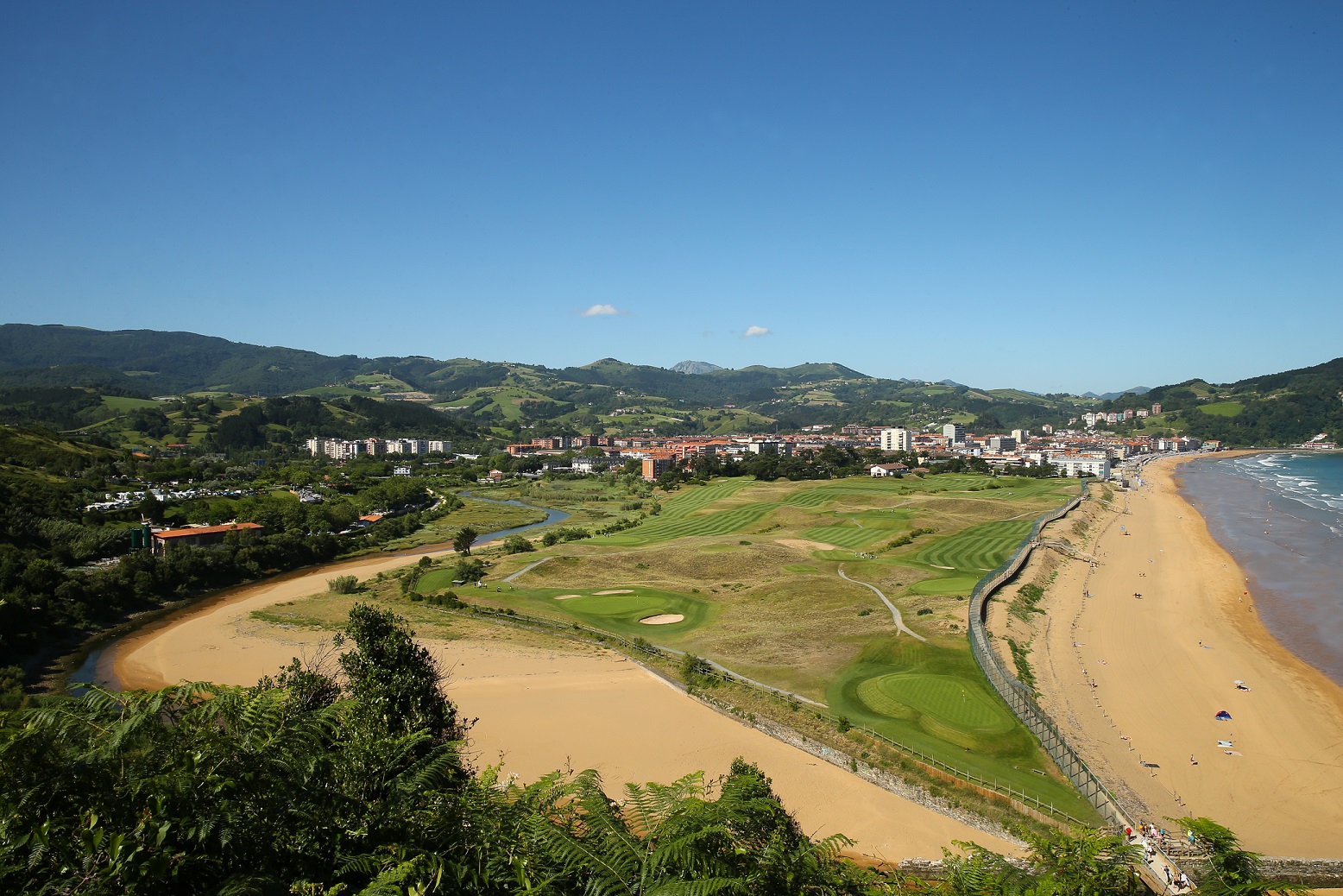 El paisaje del biotopo protegido de Iñurritza en Zarautz 