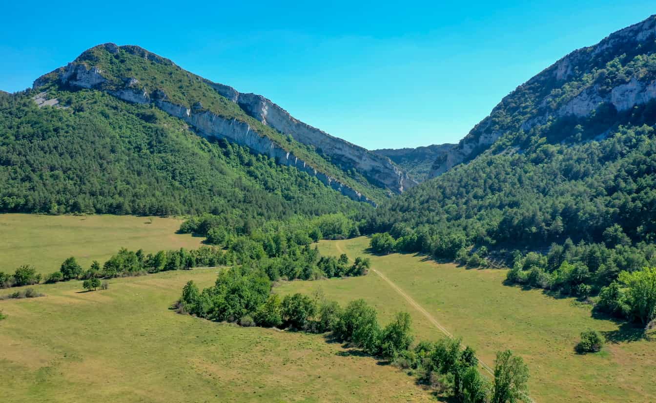 Valderejo cuenta con 3418,5 hectáreas de bellos paisajes