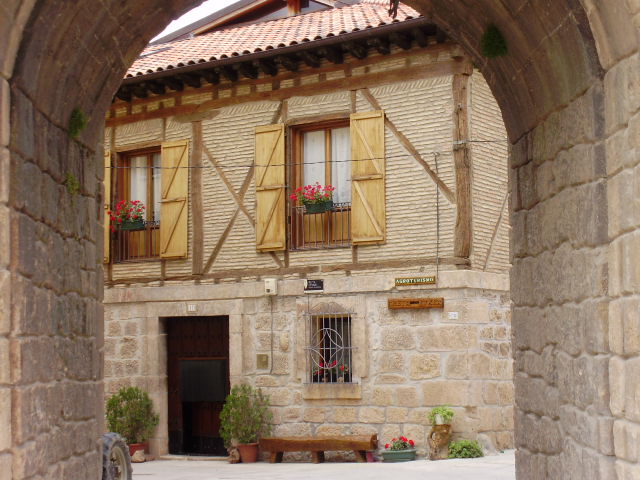 kanpoaldea 1 nekazaltturismoa areta etxea Araban