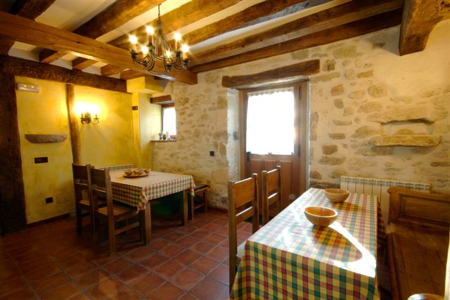 Jangela landa etxea Zadorra etxea Araban