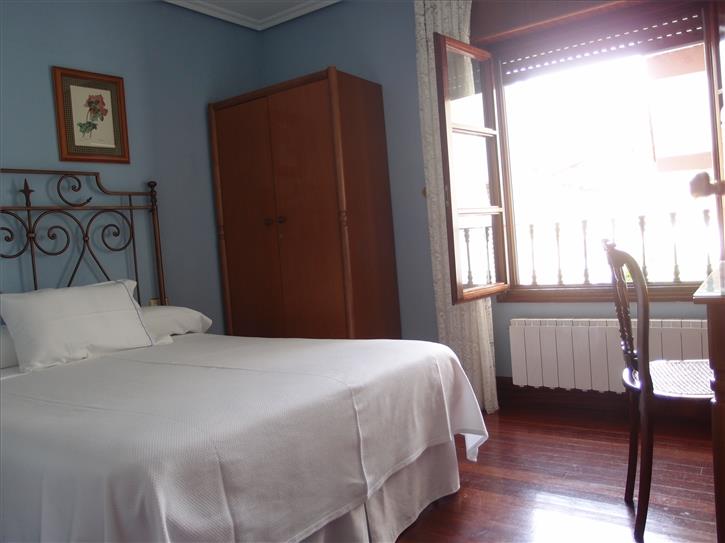 gela bikoitza nekazalturismoa Caserío Garaizar Bizkaian