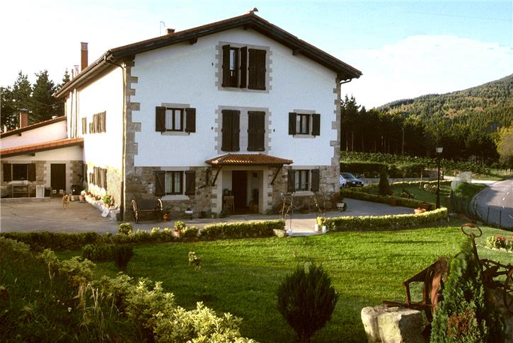 Fatxada 1 nekazalturismoa Astei Bizkaian