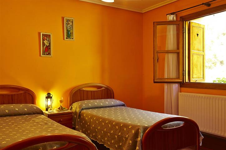 Habitación doble 1 agroturismo Kasa Barri en Bizkaia