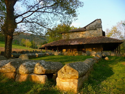 necropolis y ermita de argiñeta elorrio