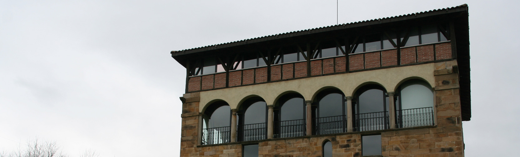 torre muntsaratz abadiano